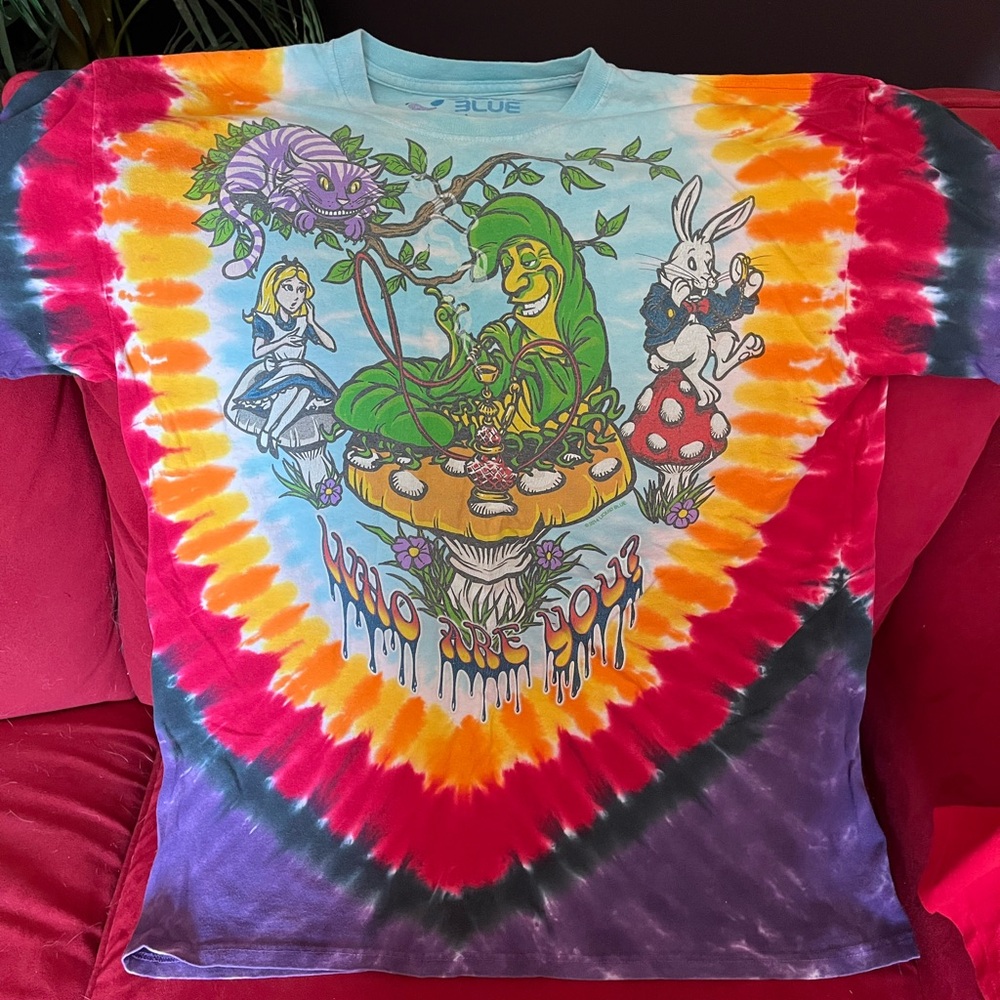 Liquid Blue Alice in Wonderland tie dye tee